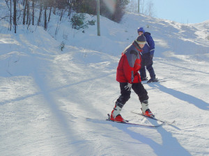 Cascades skiers